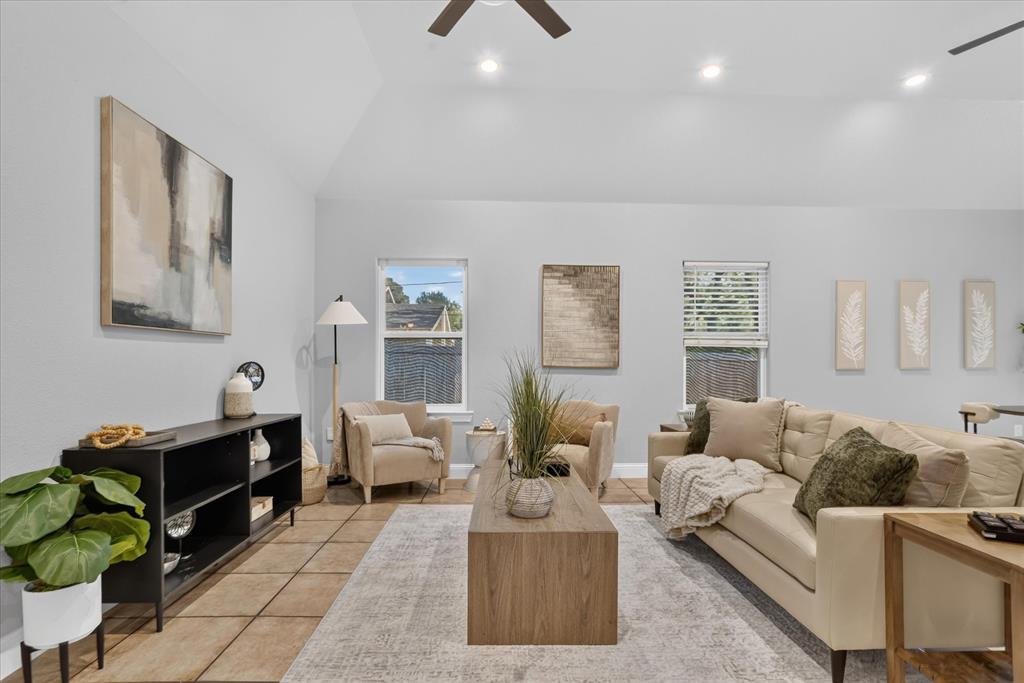 2505 Edd Road Dallas, TX 75253 - Photo 10 of 40 Gallery Image 10