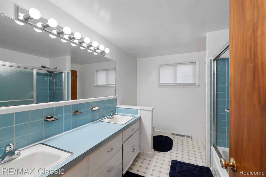 5701 Livernois Road Troy, MI 48098 - Photo 20 of 29 Gallery Image 20