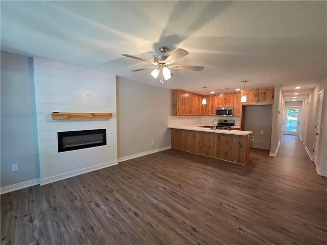 $219,900 | 32 East 7th Street, Adrian, MO 64720