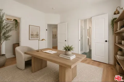$995,000 | 346 1/2 North Gardner Street, Los Angeles, CA 90036