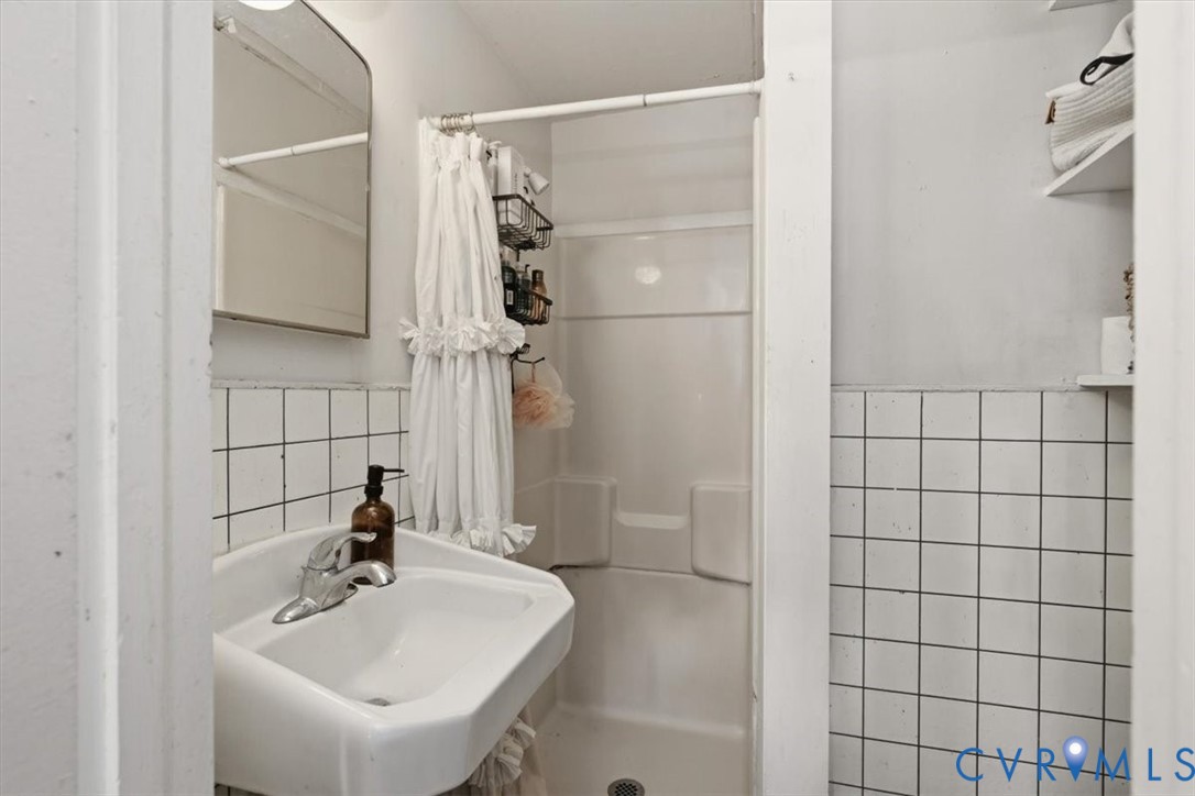 309 North Shields Avenue Richmond, VA 23220 - Photo 11 of 13