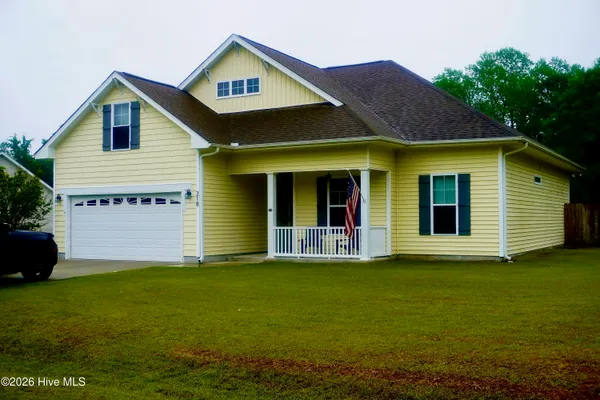 $330,000 | 218 Blue Creek Farms Drive, Jacksonville, NC 28540