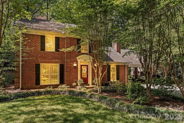$550,000 | 701 Tadlock Place, Matthews, NC 28105