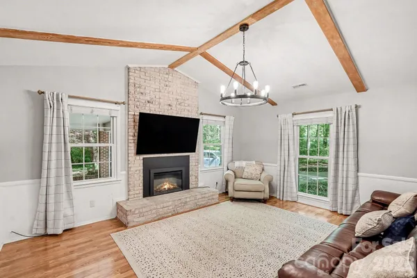$550,000 | 701 Tadlock Place, Matthews, NC 28105