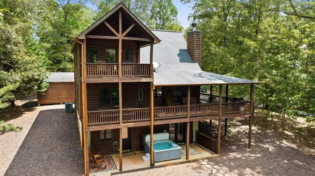 a view of an outdoor space with seating area