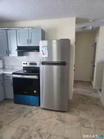 $2,000 | 1101 Highland Avenue, Waterbury, CT 06708