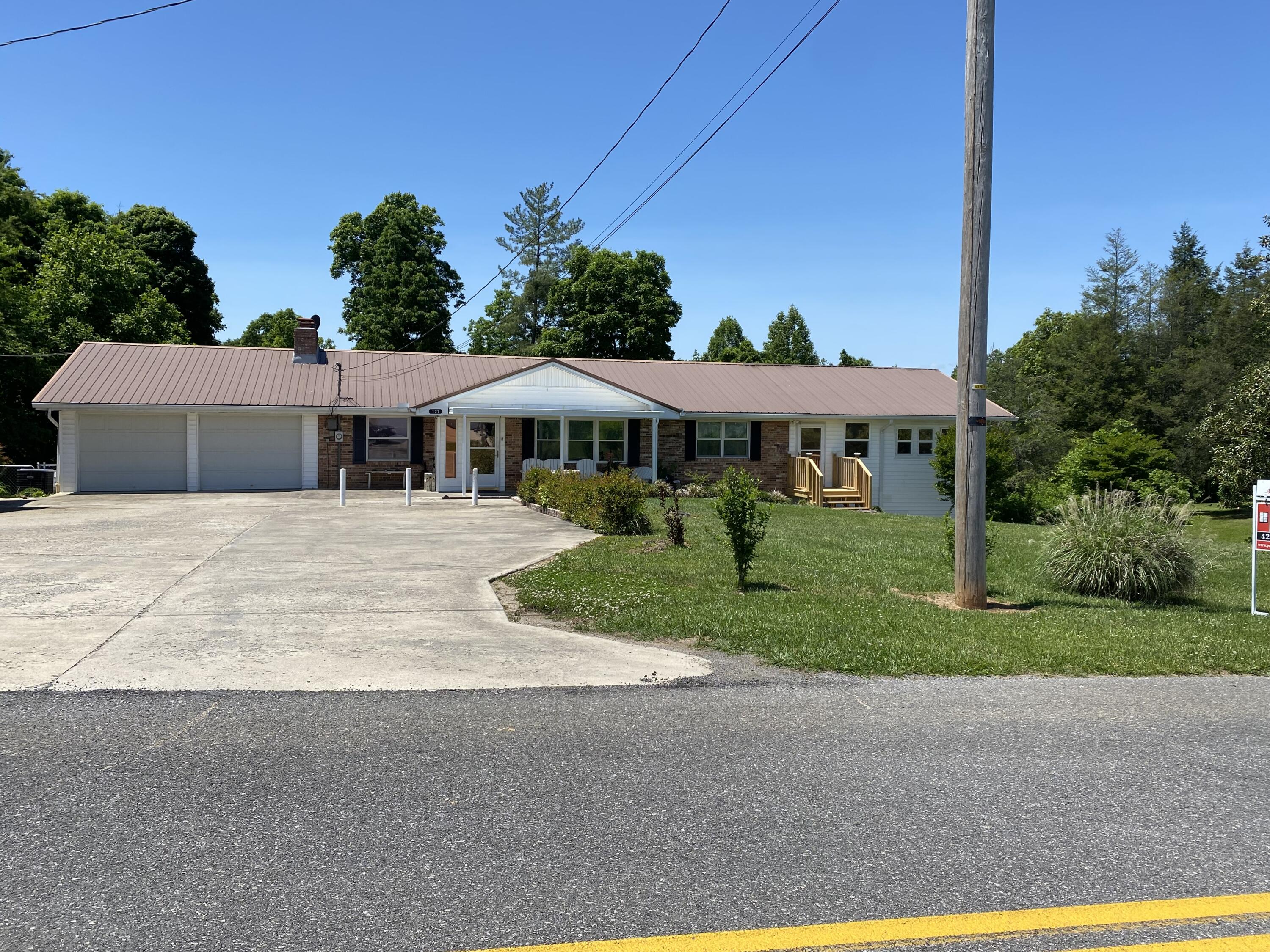 127 Bill Martin Road Chuckey, TN 37641 - Photo 1 of 42 IMG_6868