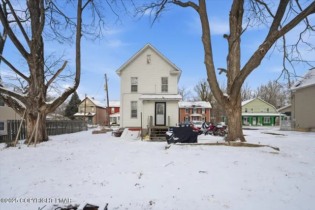 $195,000 | 79 Lenox Avenue, East Stroudsburg, PA 18301