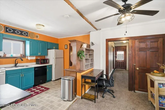 $195,000 | 79 Lenox Avenue, East Stroudsburg, PA 18301