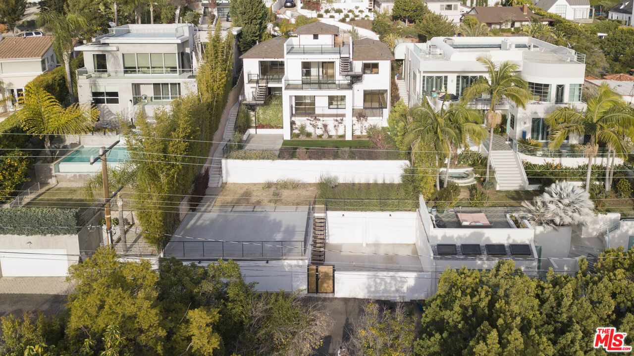 902 Berkeley Street Santa Monica, CA 90403 - Photo 31 of 37