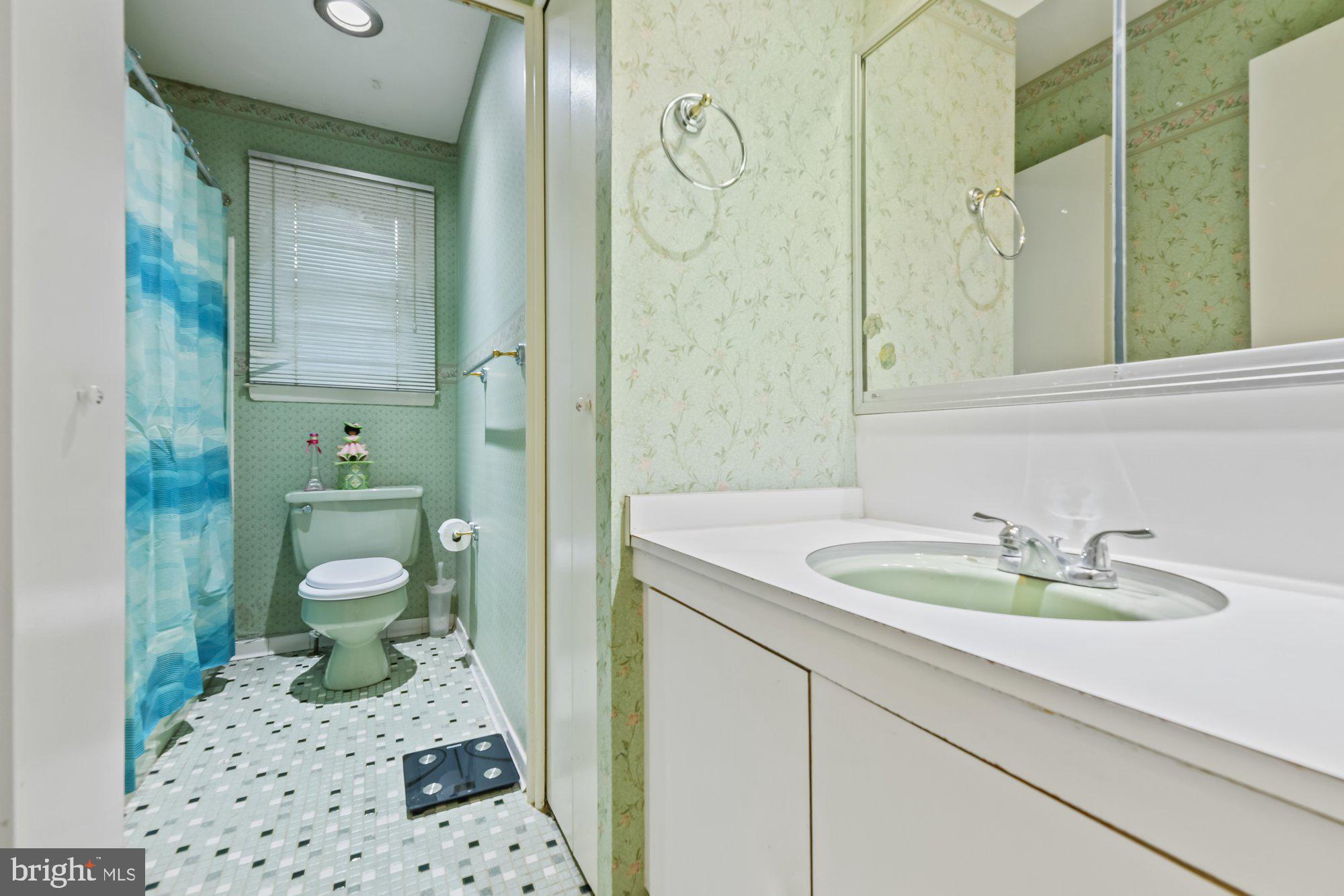 9405 Jodale Road Randallstown, MD 21133 - Photo 21 of 35 Main Bathroom