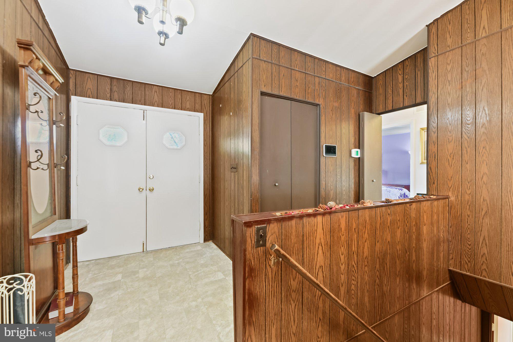 9405 Jodale Road Randallstown, MD 21133 - Photo 25 of 35 Upper Hallway