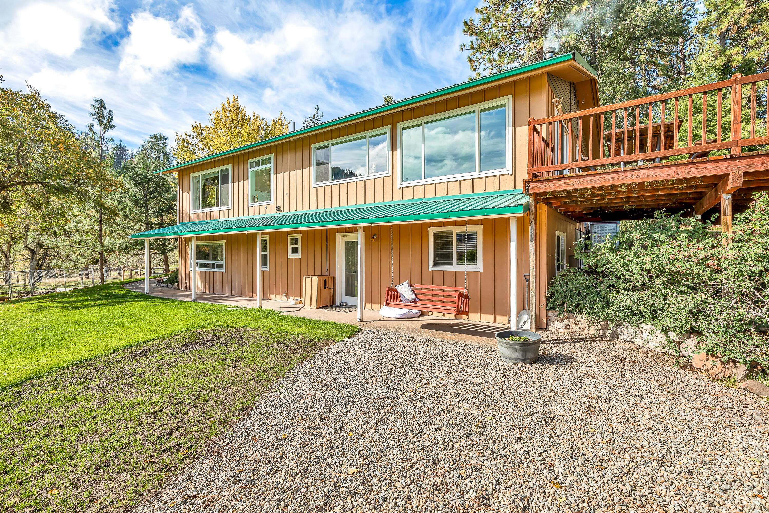 7811 Lost Creek Road Eagle Point, OR 97524 - Photo 48 of 81 9R9A0660