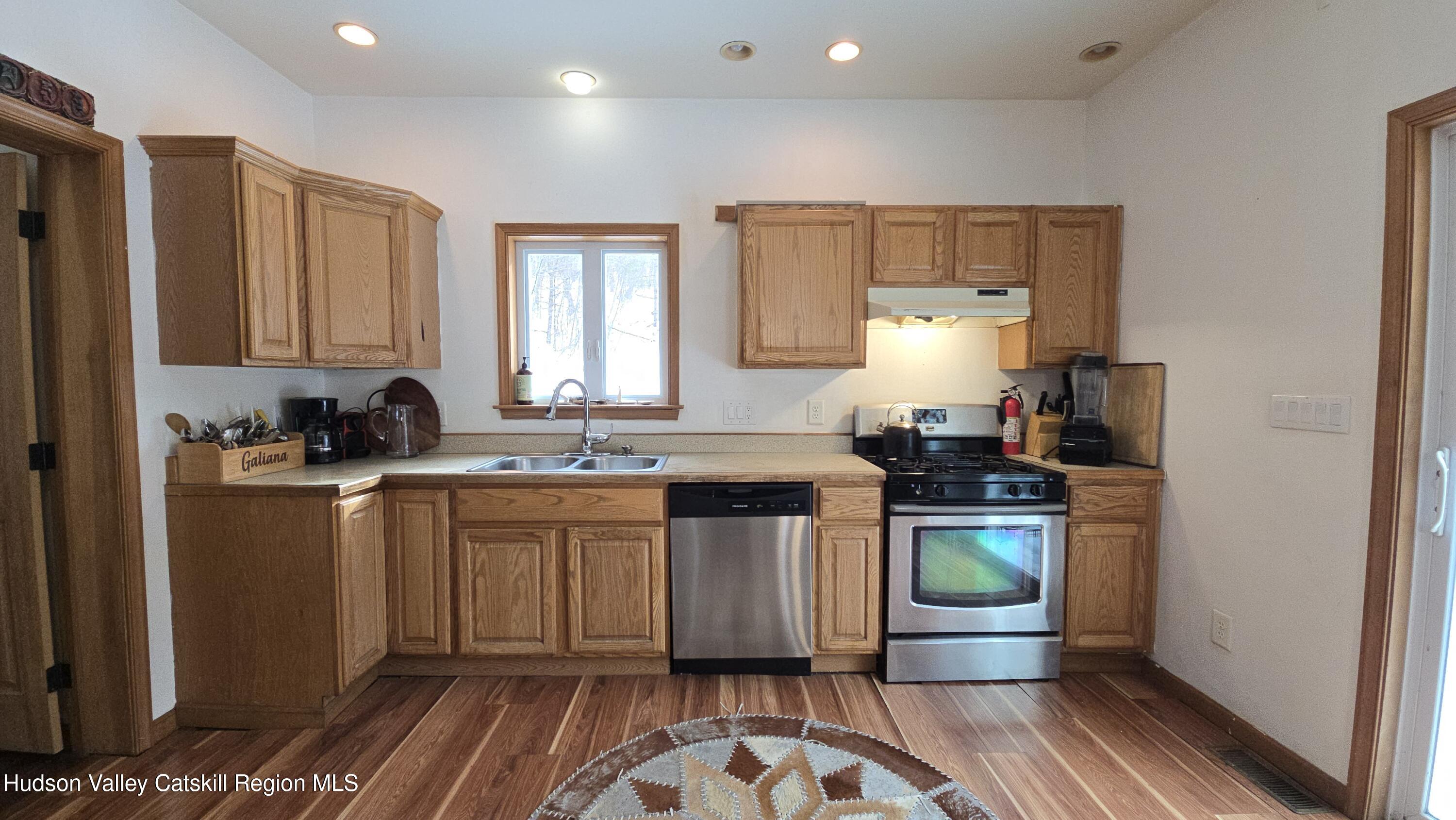 614 Salls Road New Lebanon, NY 12029 - Photo 11 of 22 EVANS (67)