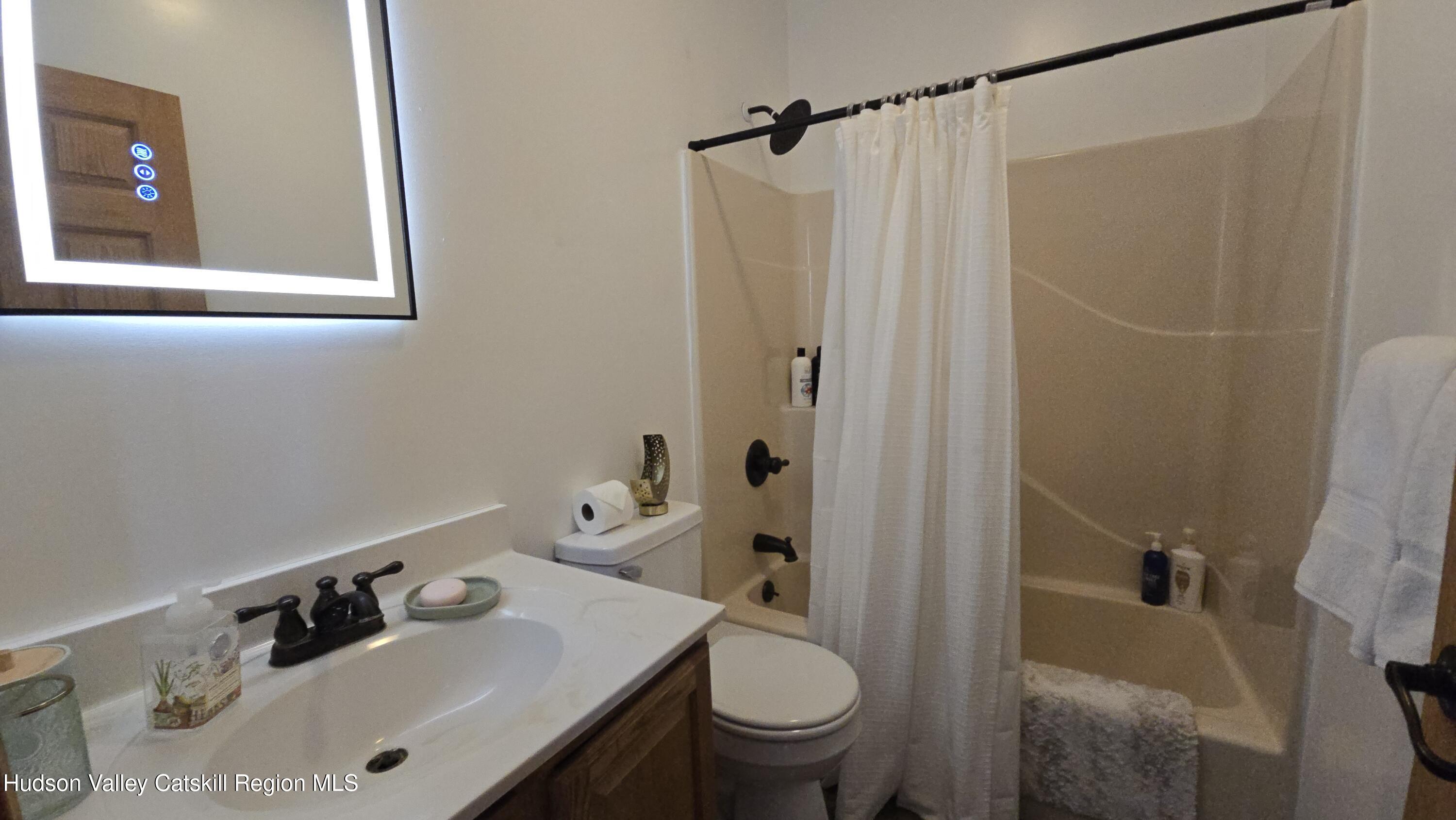 614 Salls Road New Lebanon, NY 12029 - Photo 20 of 22 BATH--