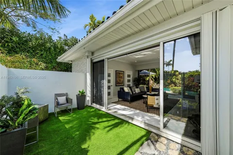 $1,725,000 | 1133 Northeast 88th Street, Miami, FL 33138