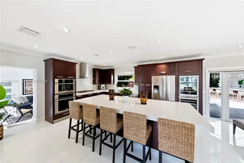 $1,725,000 | 1133 Northeast 88th Street, Miami, FL 33138