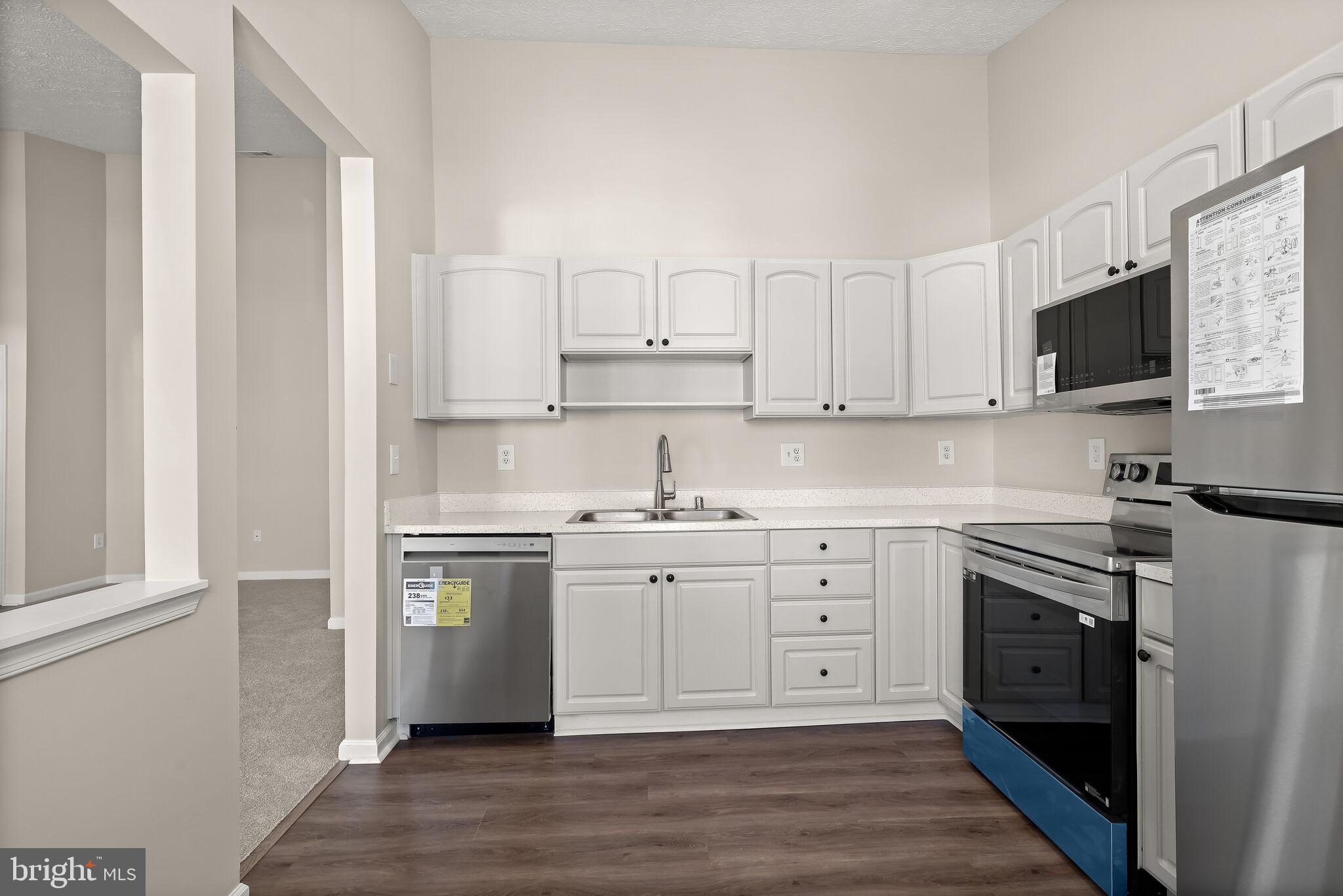 7905 Valley Manor Road, Unit 304 Owings Mills, MD 21117 - Photo 13 of 28 Kitchen