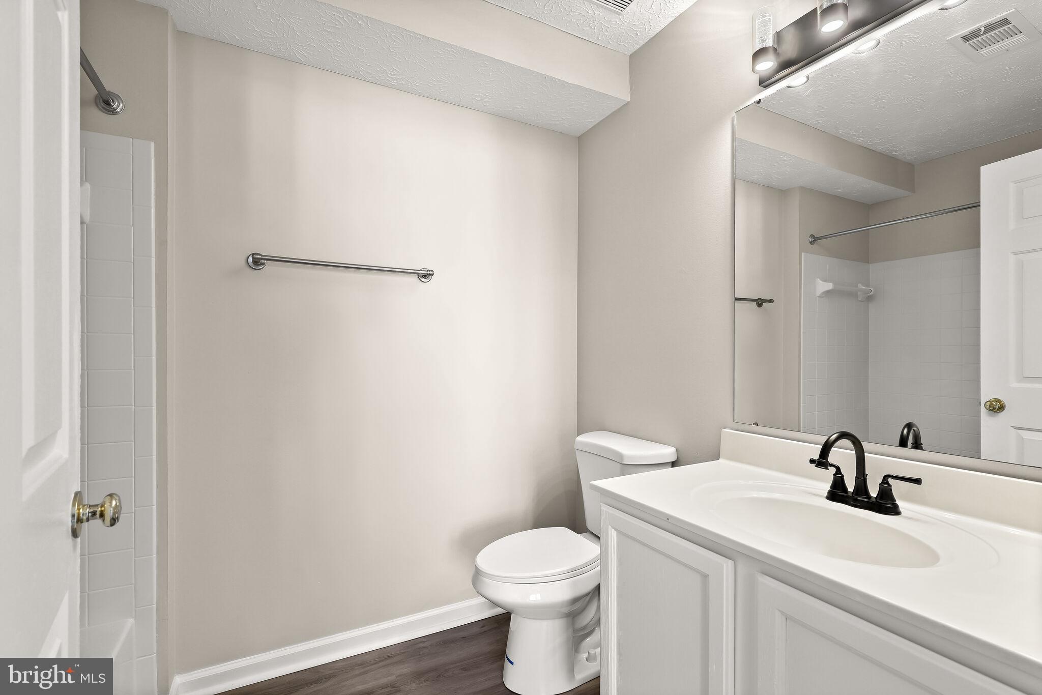 7905 Valley Manor Road, Unit 304 Owings Mills, MD 21117 - Photo 17 of 28 Primary Bedroom Suite Bath