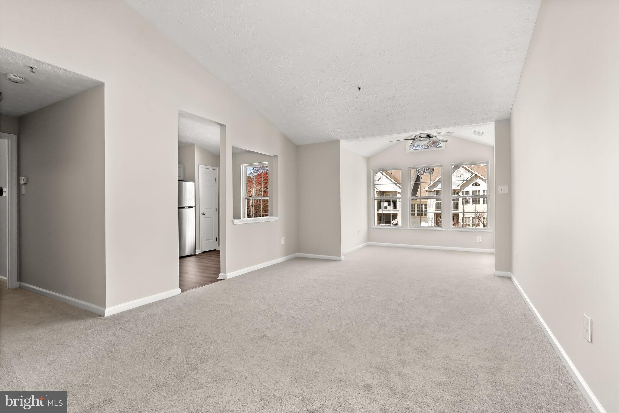 7905 Valley Manor Road, Unit 304 Owings Mills, MD 21117 - Photo 5 of 28 Living Room