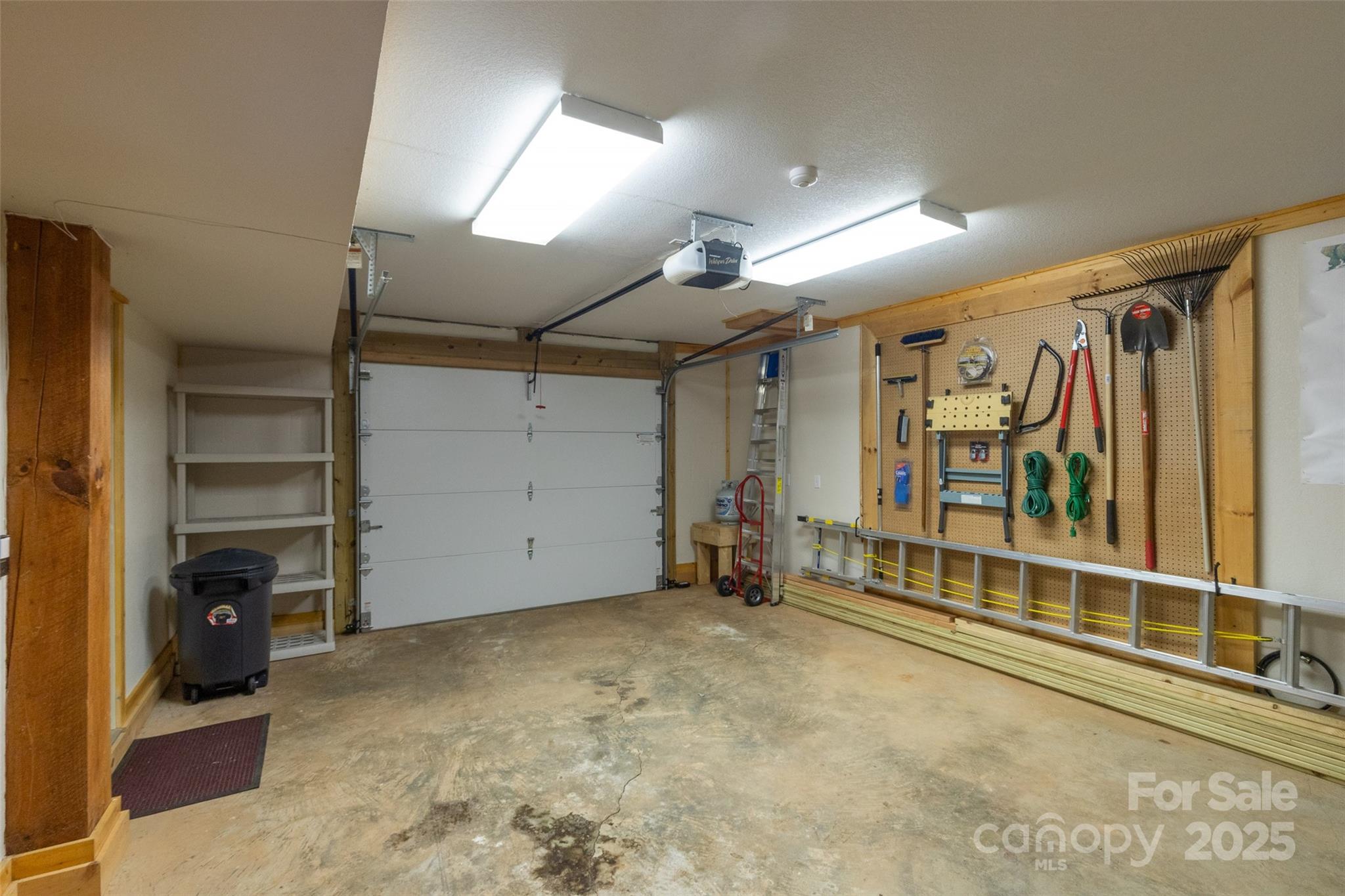 776 Still Branch Road Sylva, NC 28779 - Photo 31 of 43 a view of an empty room with closet area