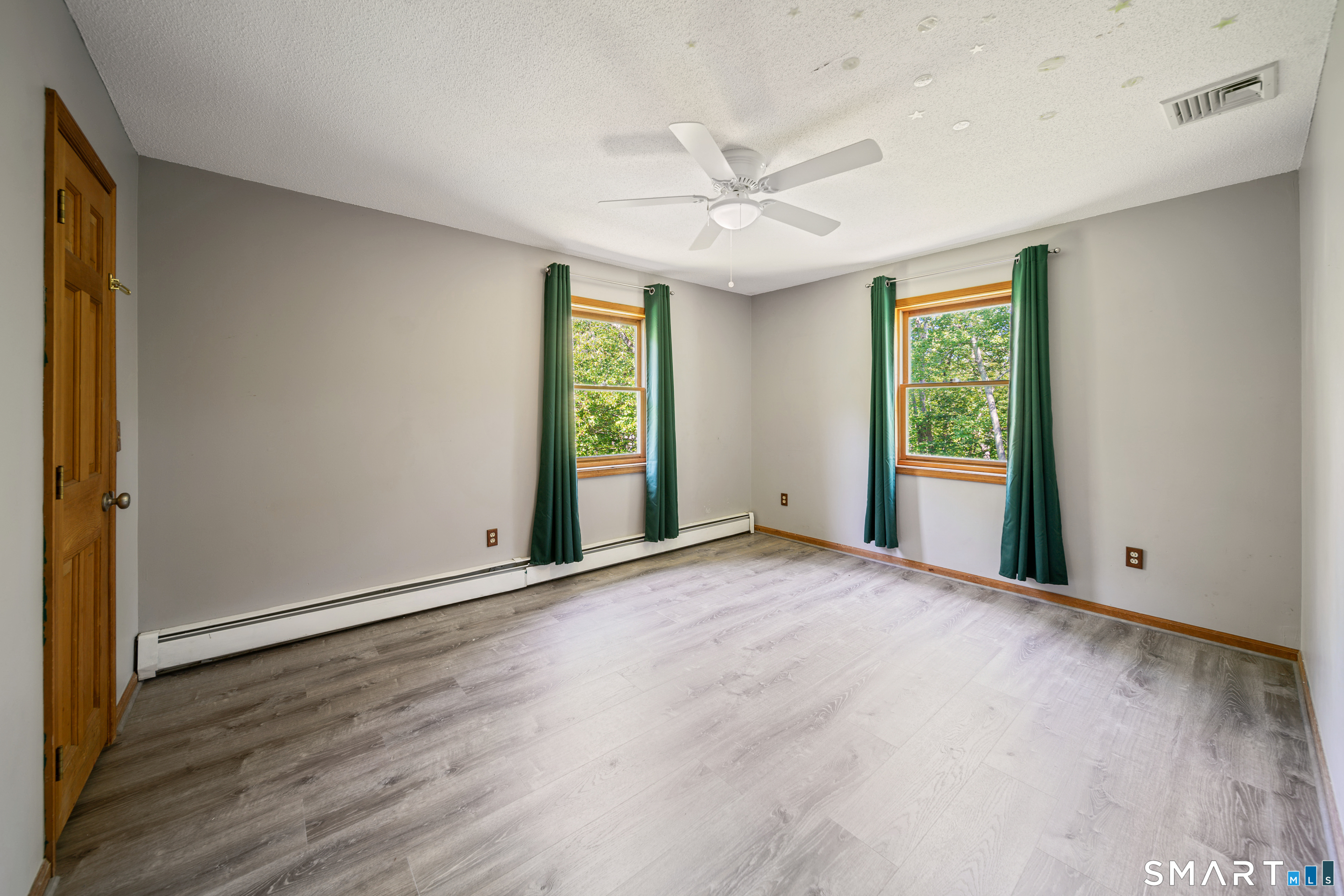 225 Bethmour Road Bethany, CT 06524 - Photo 20 of 30 Bedroom 2