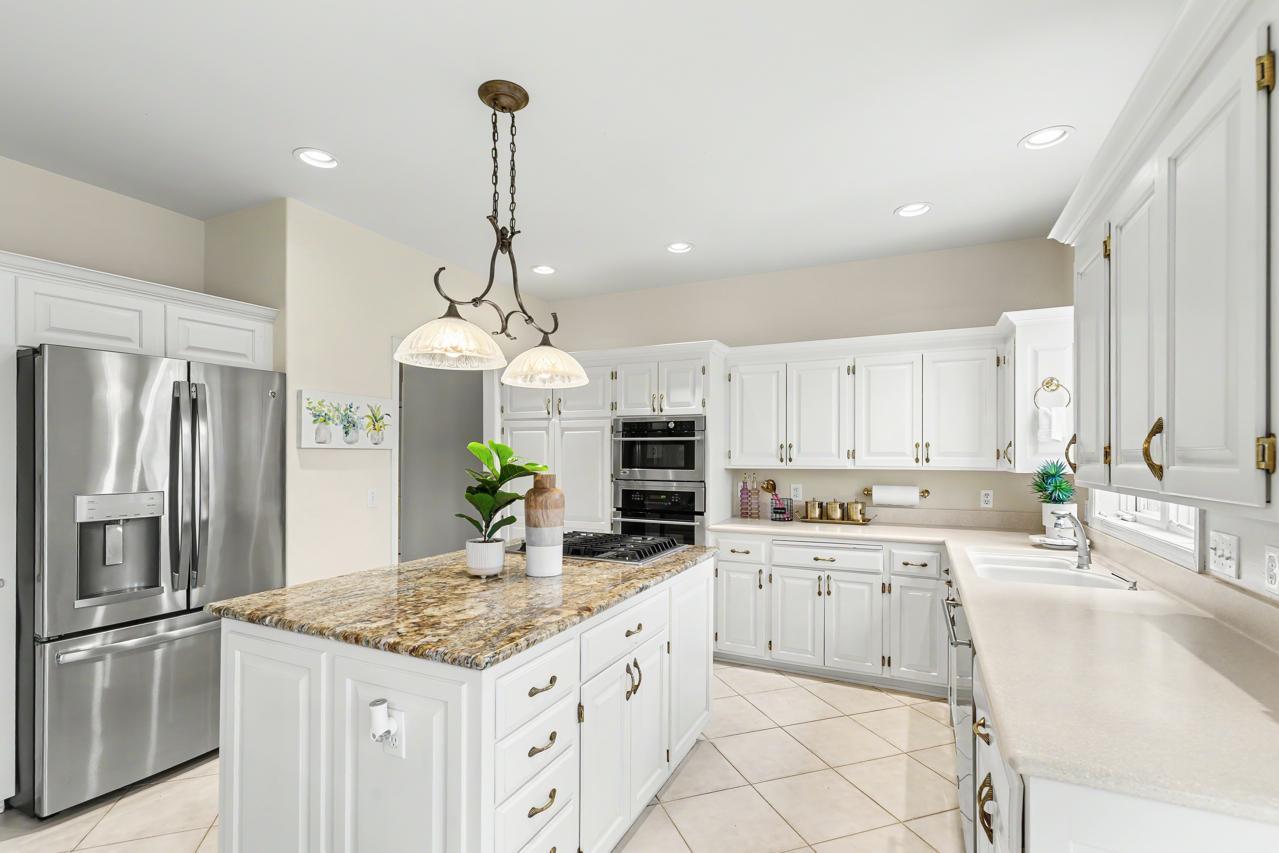 6459 Pinnacle Drive Eden Prairie, MN 55346 - Photo 16 of 64