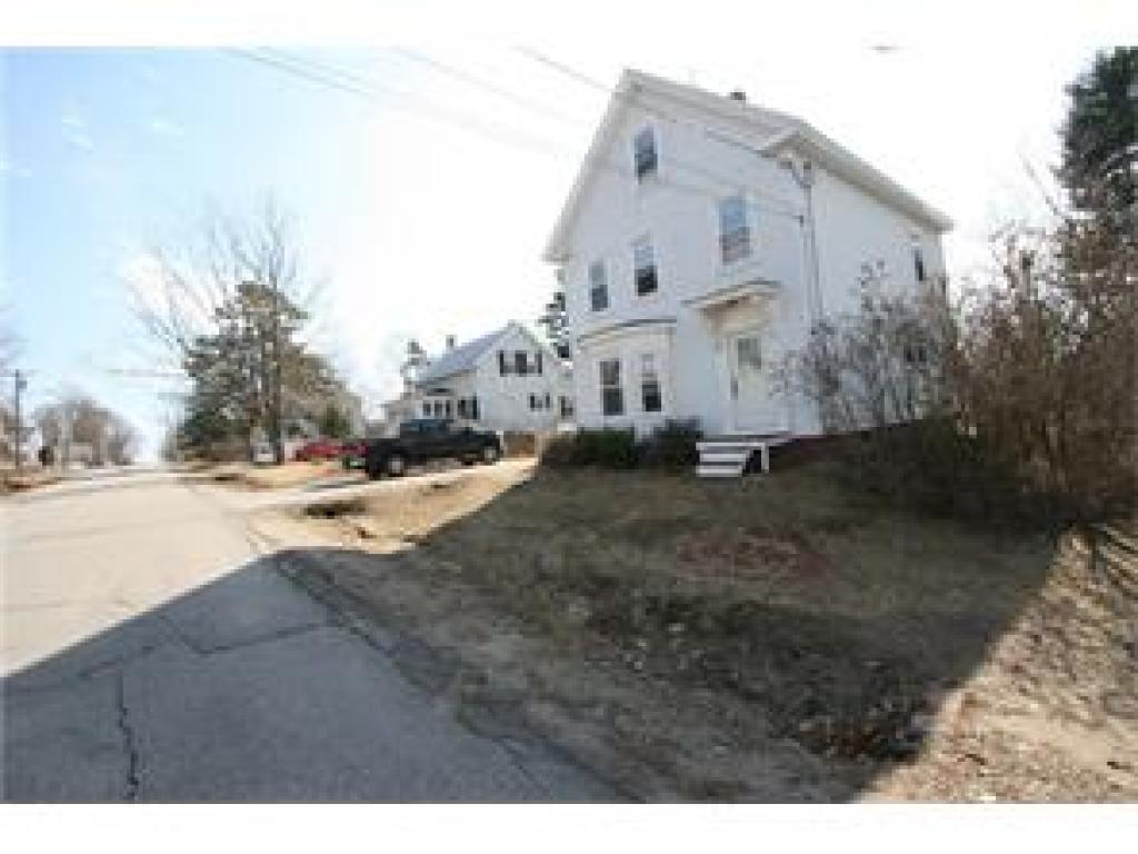 53 Bridge Street Berwick, ME 03901 - Photo 2 of 28 Gallery Image 2