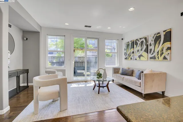 $1,300,000 | 445 South 22nd Street, San Jose, CA 95116