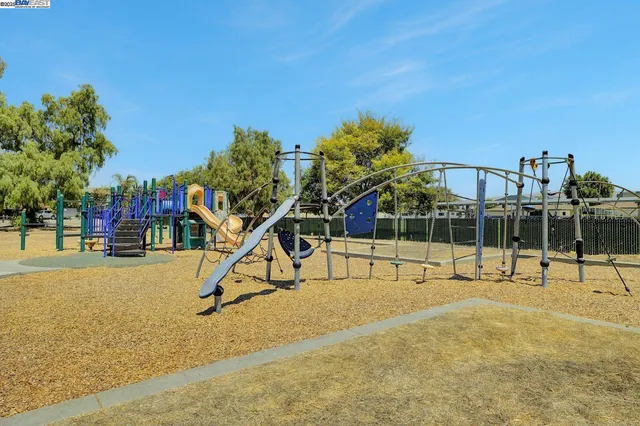 $1,300,000 | 445 South 22nd Street, San Jose, CA 95116