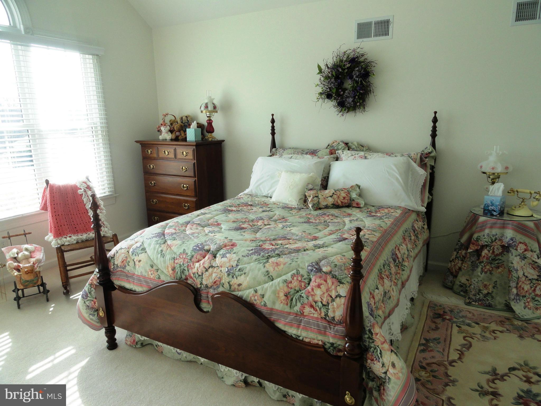 15910 Broadfording Road Hagerstown, MD 21740 - Photo 22 of 30 Bedroom