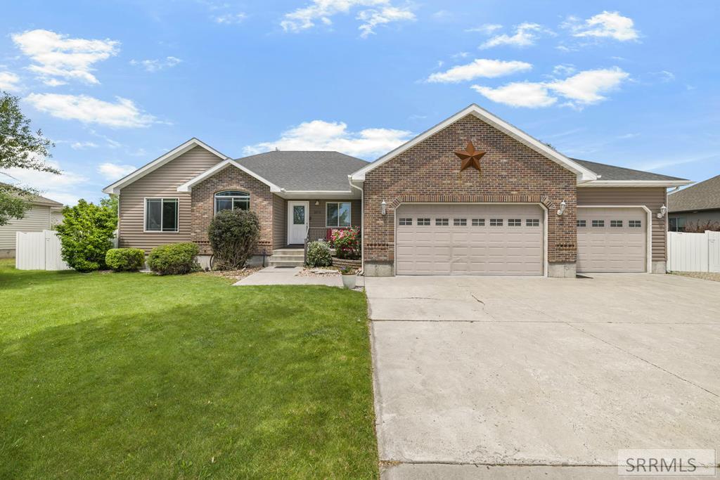 3879 East 12 North Rigby, ID 83442 - Photo 1 of 48 Main View