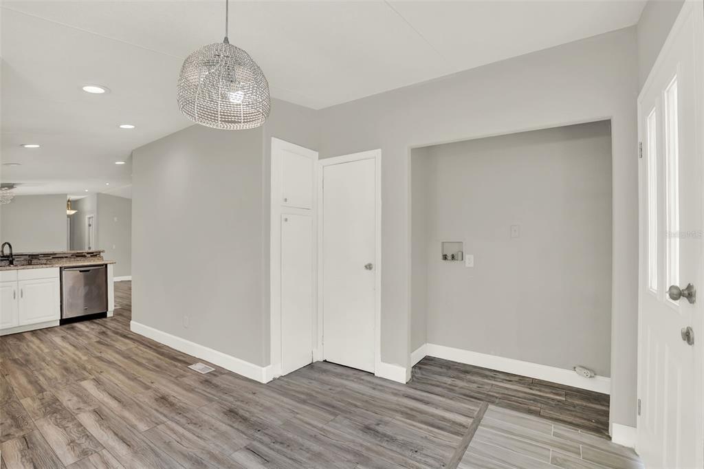 107 Riverside Trail Satsuma, FL 32189 - Photo 9 of 47 Gallery Image 9