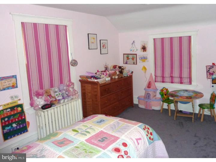 303 Wyncote Road Jenkintown, PA 19046 - Photo 15 of 19 Bedroom 3