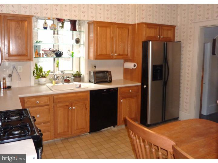303 Wyncote Road Jenkintown, PA 19046 - Photo 5 of 19 Kitchen