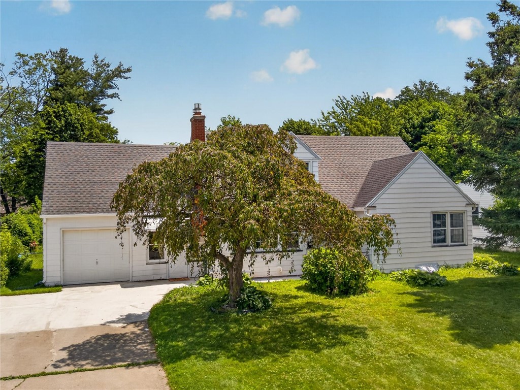 319 Windsor Road Greece, NY 14612 - Photo 17 of 20