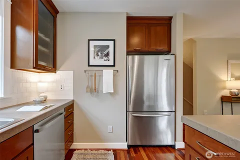 $749,000 | 5807 55th Avenue Northeast, Unit B, Seattle, WA 98105