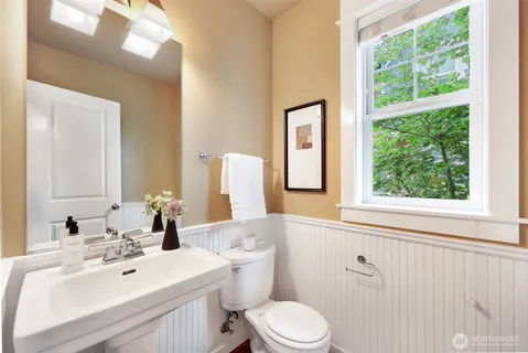 $749,000 | 5807 55th Avenue Northeast, Unit B, Seattle, WA 98105