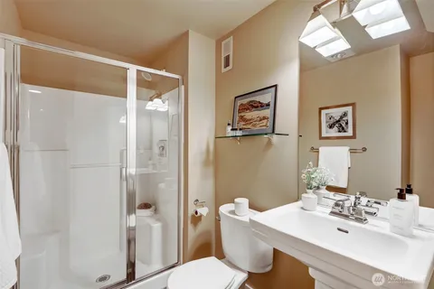 $749,000 | 5807 55th Avenue Northeast, Unit B, Seattle, WA 98105