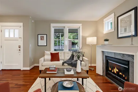 $749,000 | 5807 55th Avenue Northeast, Unit B, Seattle, WA 98105