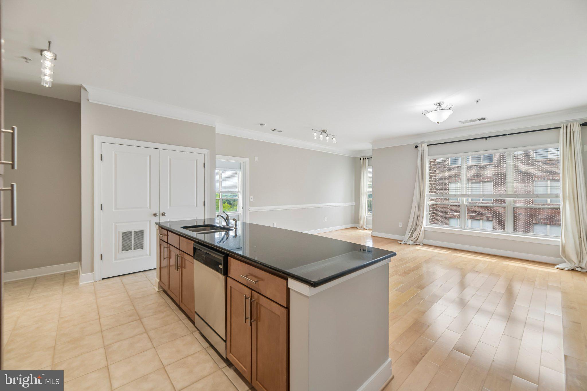 4703 Old Soper Road, Unit 545 Suitland, MD 20746 - Photo 8 of 44