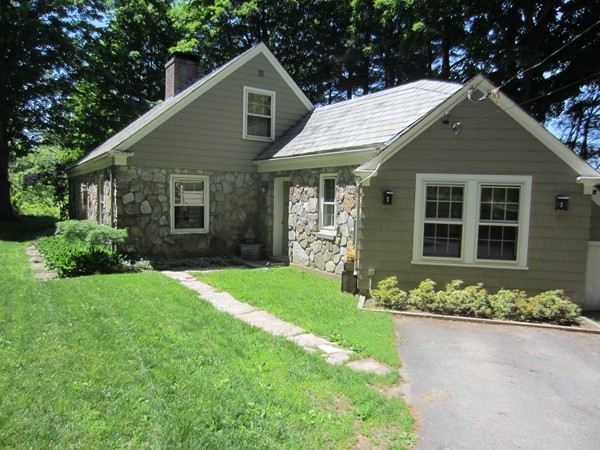 18 Plum Tree Road Amherst, MA 01002 - Photo 2 of 26 Gallery Image 2