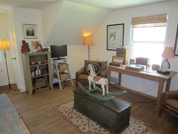 18 Plum Tree Road Amherst, MA 01002 - Photo 24 of 26 Gallery Image 24