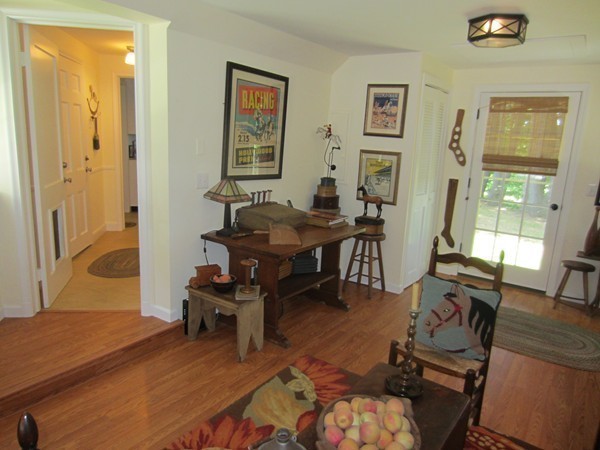 18 Plum Tree Road Amherst, MA 01002 - Photo 8 of 26 Gallery Image 8
