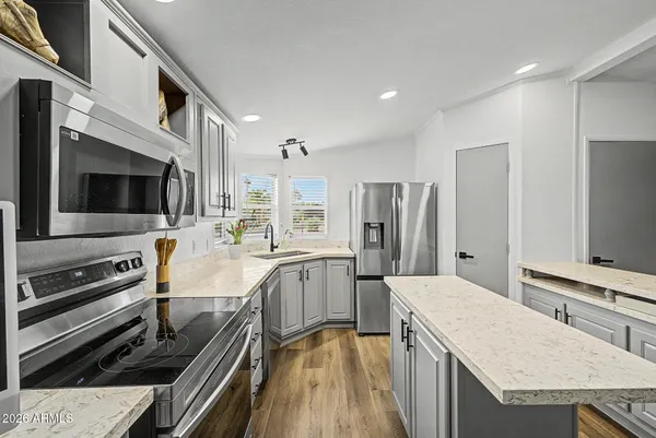 $128,900 | 3104 East Broadway Road, Unit 16, Mesa, AZ 85204