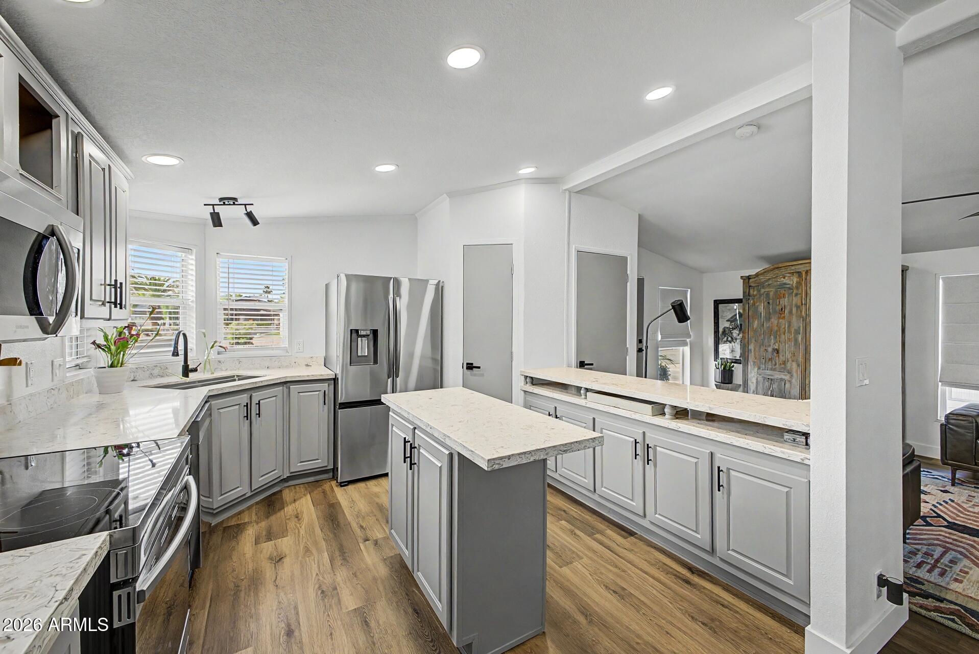 3104 East Broadway Road, Unit 16 Mesa, AZ 85204 - Photo 13 of 30 11-Broadway