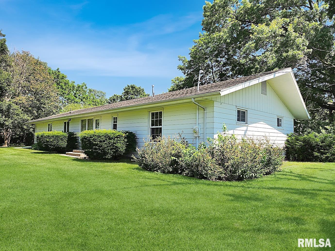 304 North 3rd Street Wyoming, IL 61491 - Photo 39 of 42