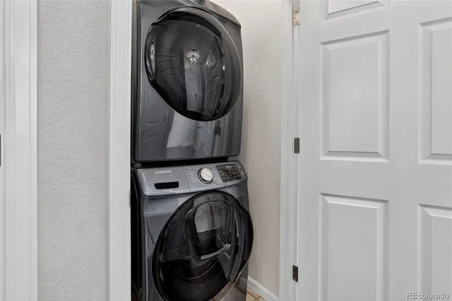 $299,000 | 9633 East 5th Avenue, Unit 10208, Denver, CO 80230