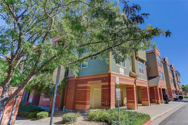 $299,000 | 9633 East 5th Avenue, Unit 10208, Denver, CO 80230