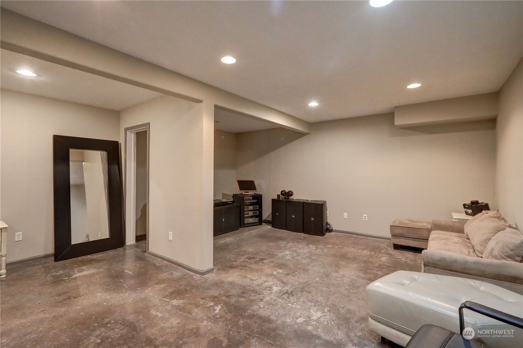 307 Southwest 295th Place Federal Way, WA 98023 - Photo 21 of 25